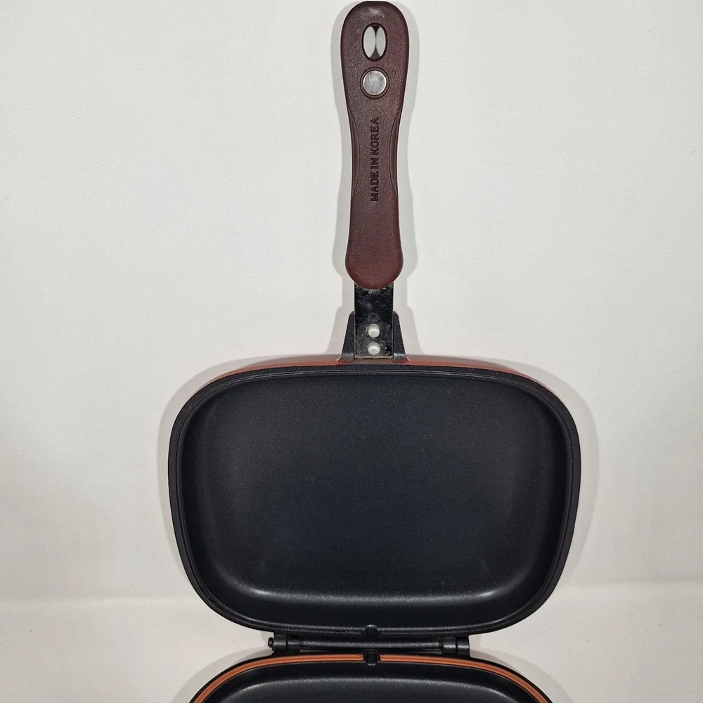 Happycall Double Sided Frying Pan Grill Camping Red NonStick Magnetic Close AH04